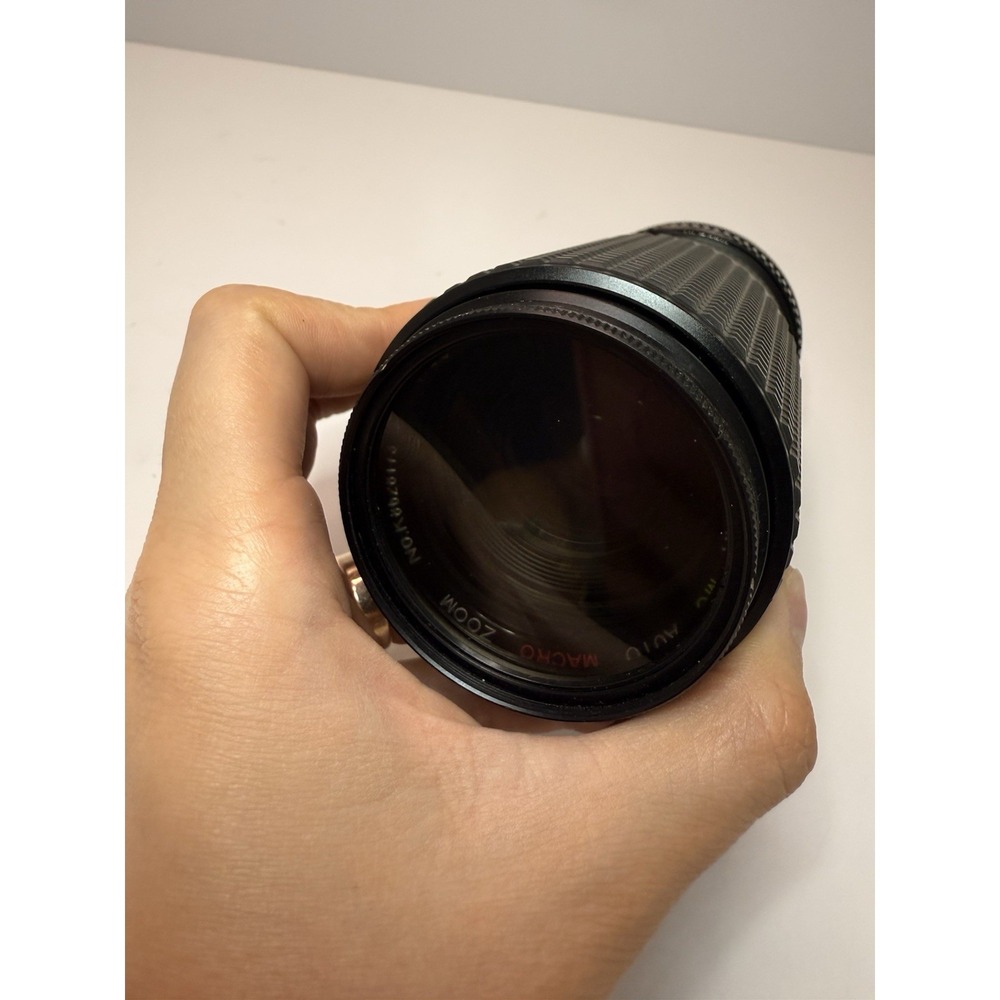 Canon FD 75-200mm f/4.5 MC Auto Zoom Lens | Hoya Filter | READ (D1) - Picture 4 of 9